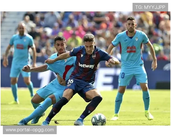 奥萨苏纳VS莱万特半场：主队犯规战术压制对手