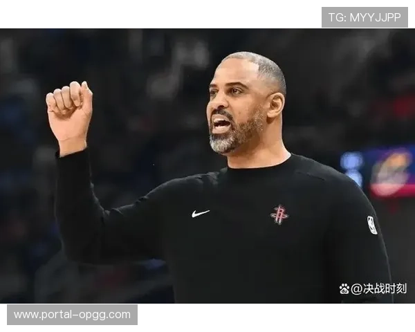 尼斯更衣室矛盾公开化，主帅赛前发布会否认球员信任危机